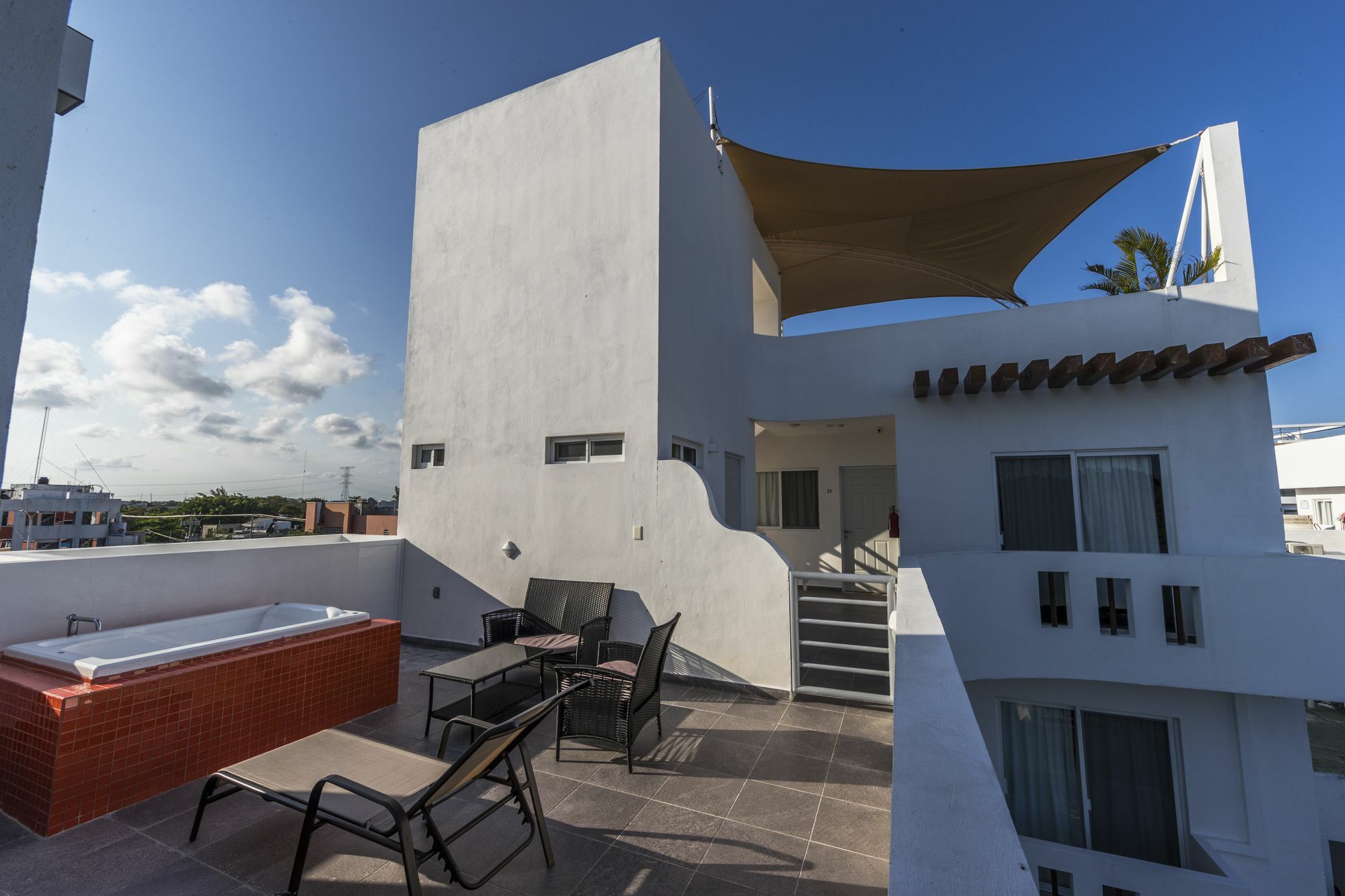 Suite 24 Aparthotel By Xperience Hotels Playa del Carmen Exterior photo